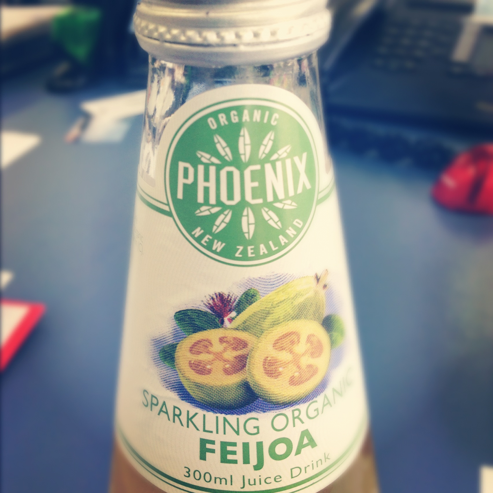 Pheonix_Sparkling_Feijoa